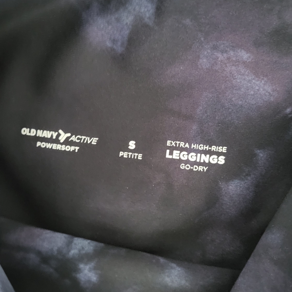 Old Navy Black Active Leggings